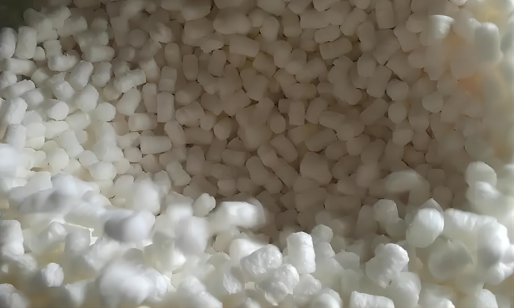 Environmentally Friendly Degradable Material---Starch Based Packing Fillers Making Machine